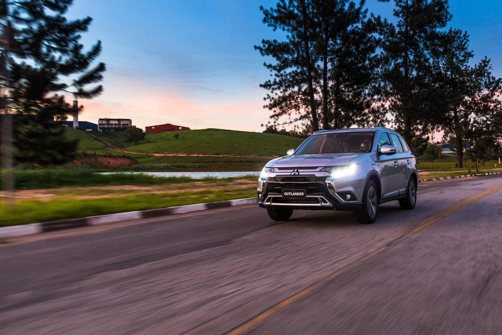 MITSUBISHI OUTLANDER, foto 33