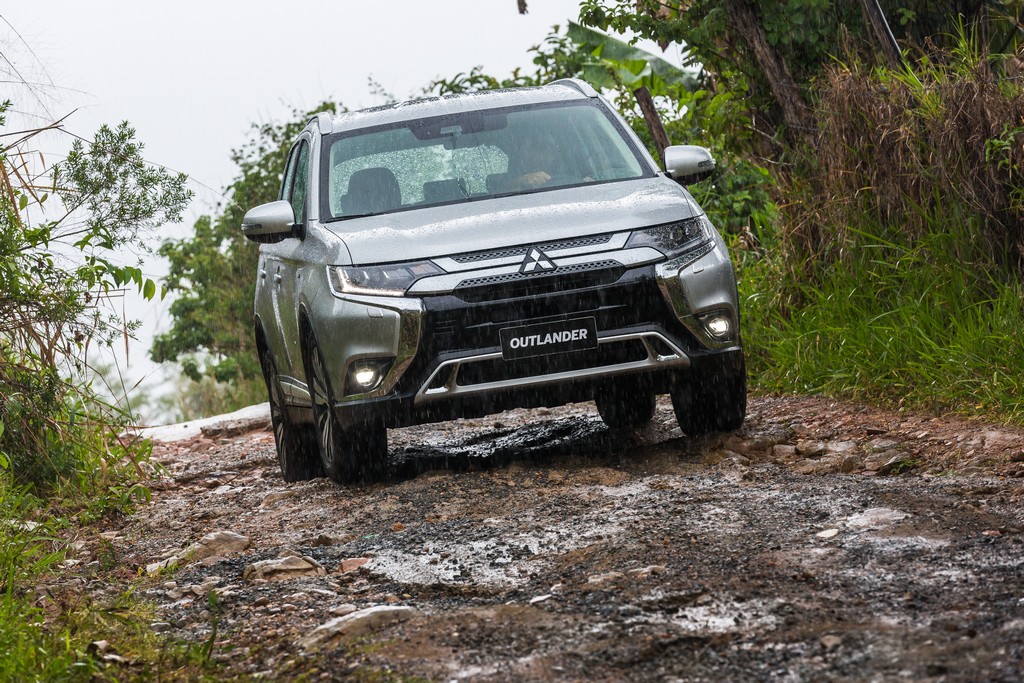 MITSUBISHI OUTLANDER, foto 45