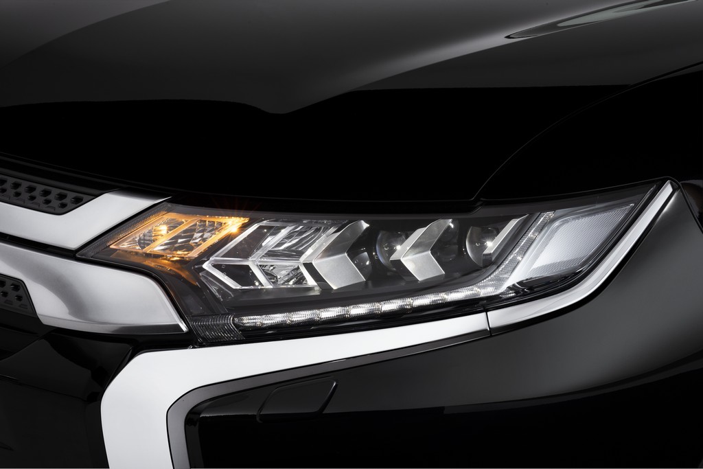 MITSUBISHI OUTLANDER, foto 54