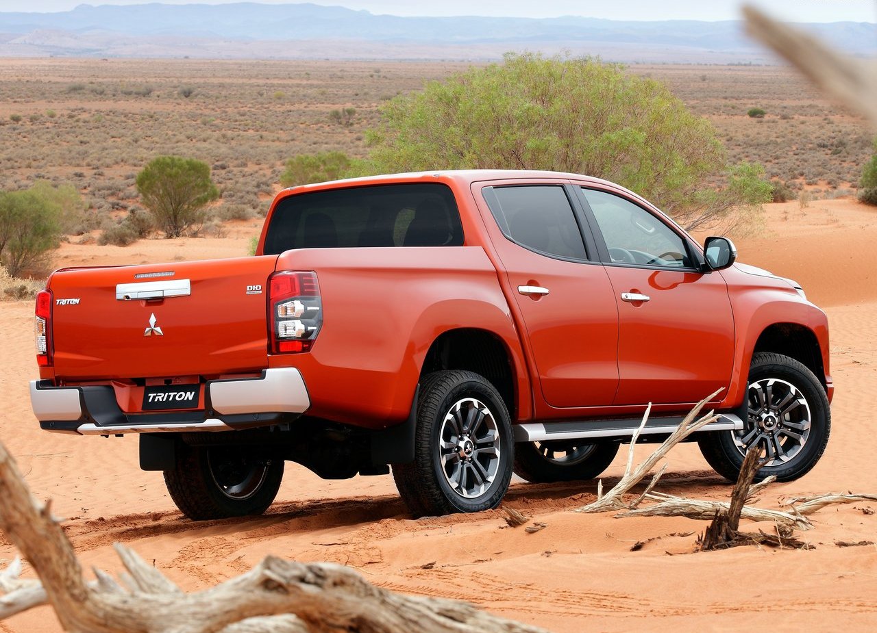MITSUBISHI L200, foto 12