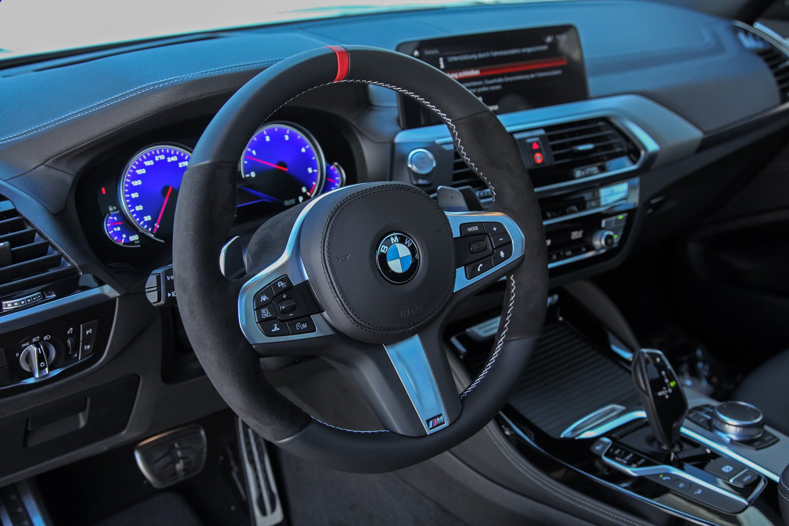 BMW X4 BY DÄHLER, foto 11