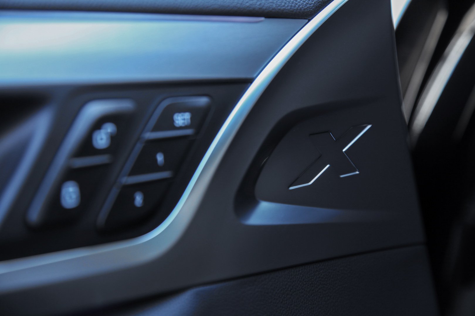 BMW X4 BY DÄHLER, foto 13