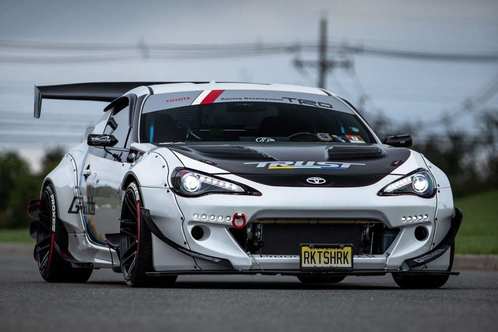 2018 - TOYOTA GT86 BY ROCKET BUNNY, foto 2