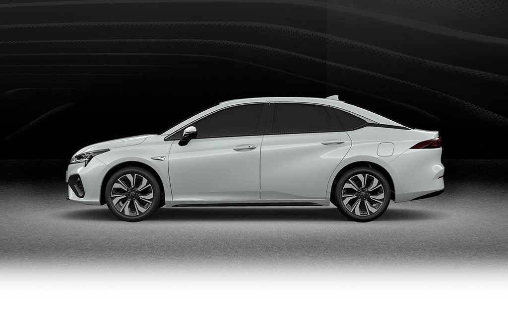 2019 - GAC AION S, foto 5
