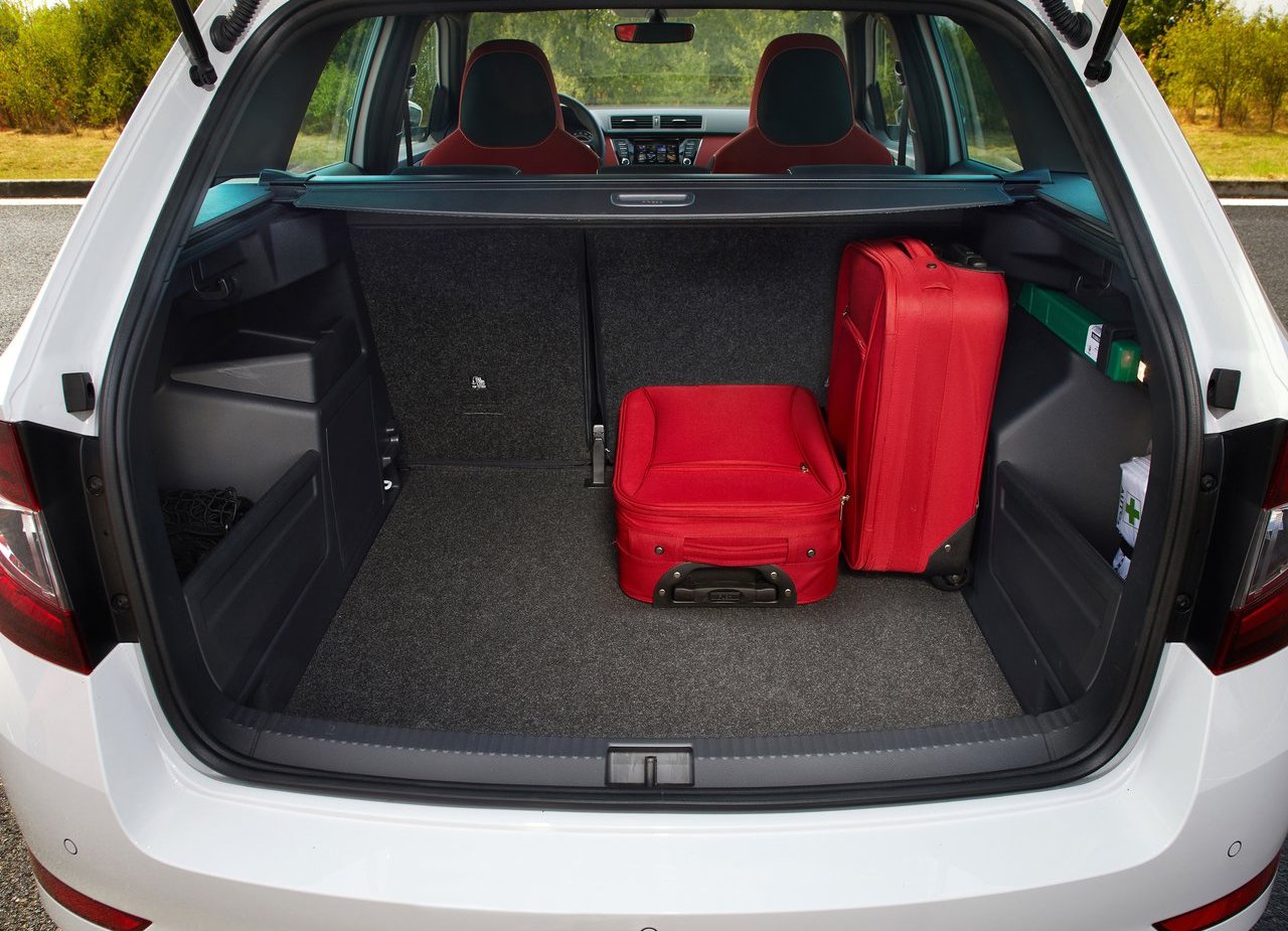 2019 - SKODA FABIA COMBI MONTE CARLO, foto 36