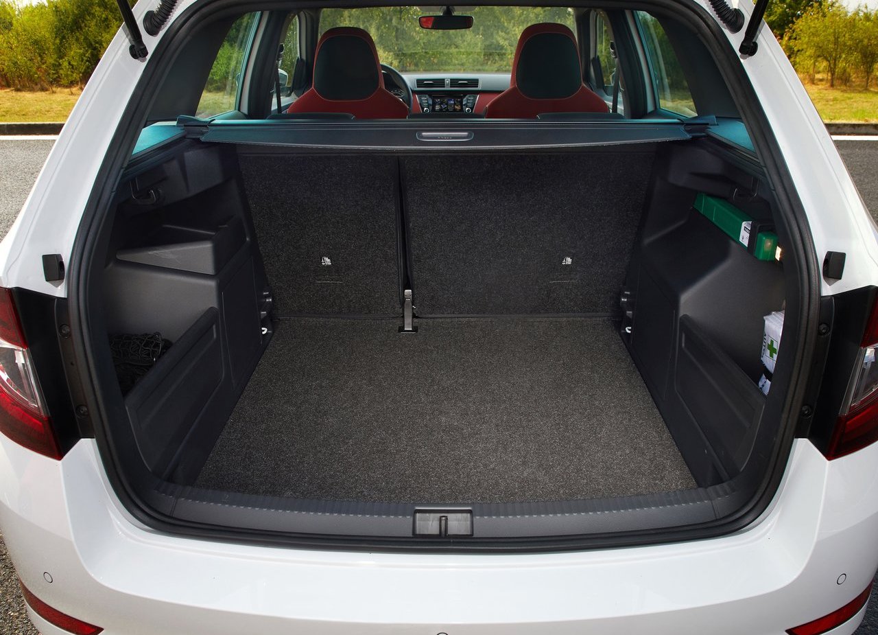 2019 - SKODA FABIA COMBI MONTE CARLO, foto 37