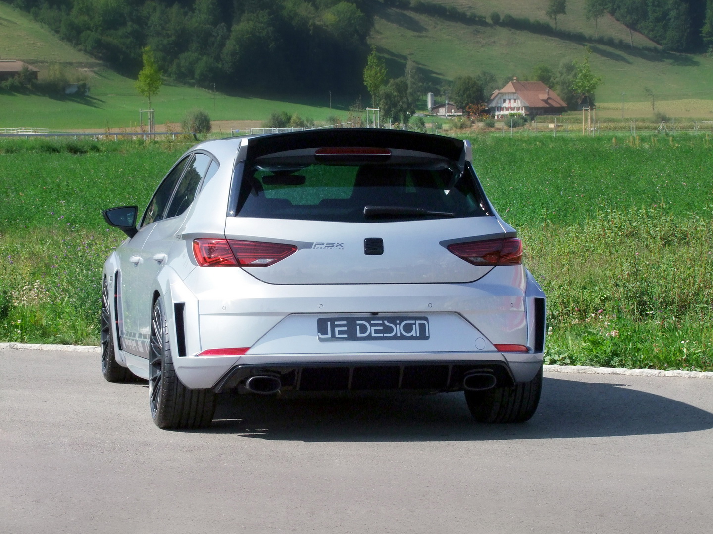 2018 - SEAT LEÓN CUPRA BY JE DESIGN, foto 3