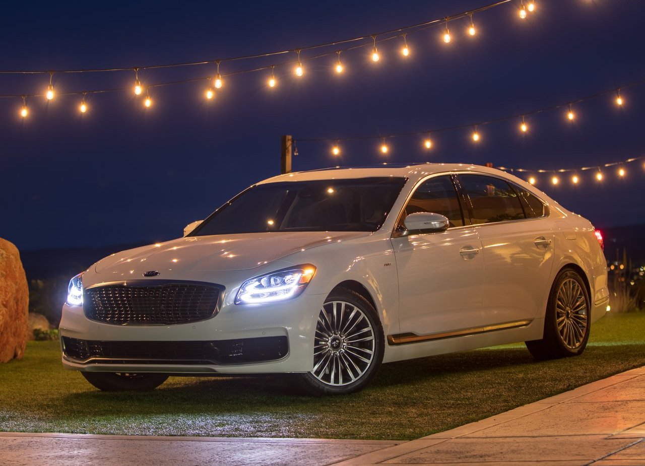 2019 - KIA K900, foto 2