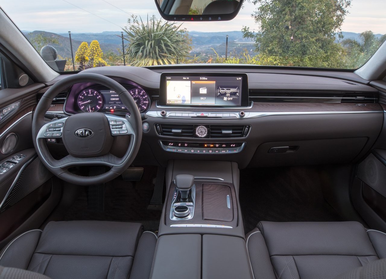 2019 - KIA K900, foto 34