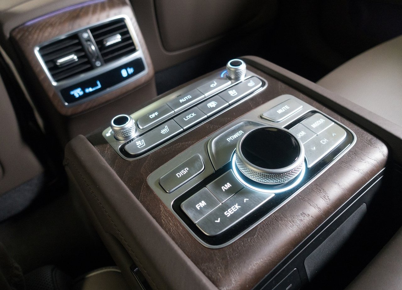 2019 - KIA K900, foto 43