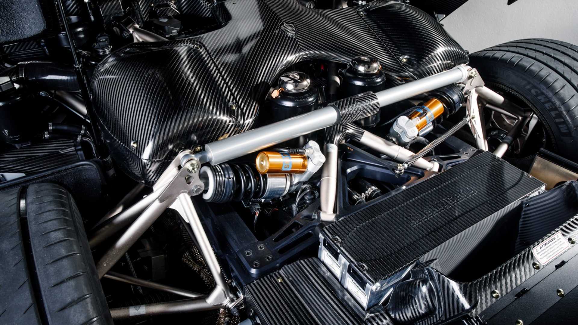 2018 - KOENIGSEGG REGERA NAKED CARBON, foto 9