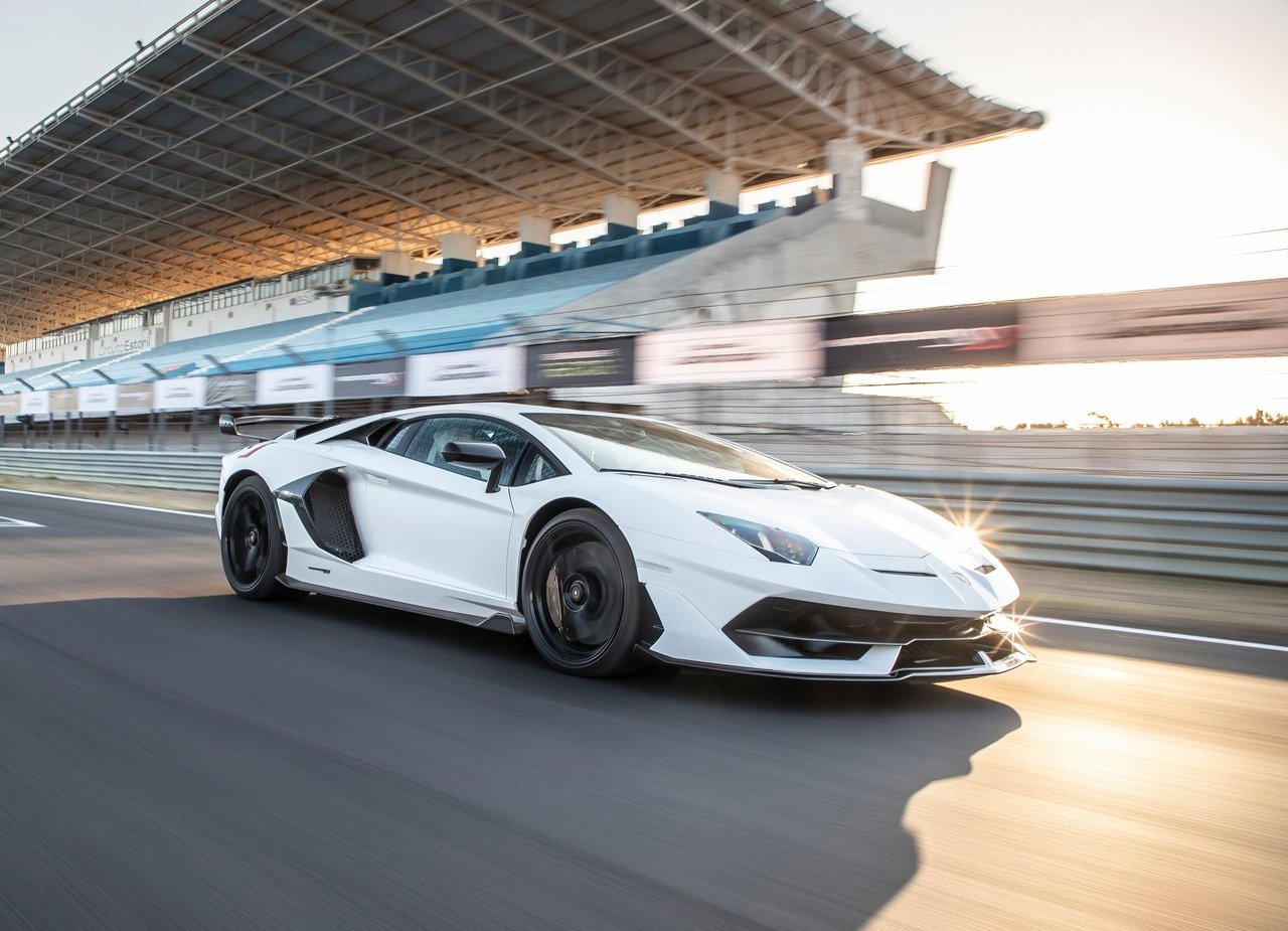 2019 - LAMBORGHINI AVENTADOR SVJ, foto 24
