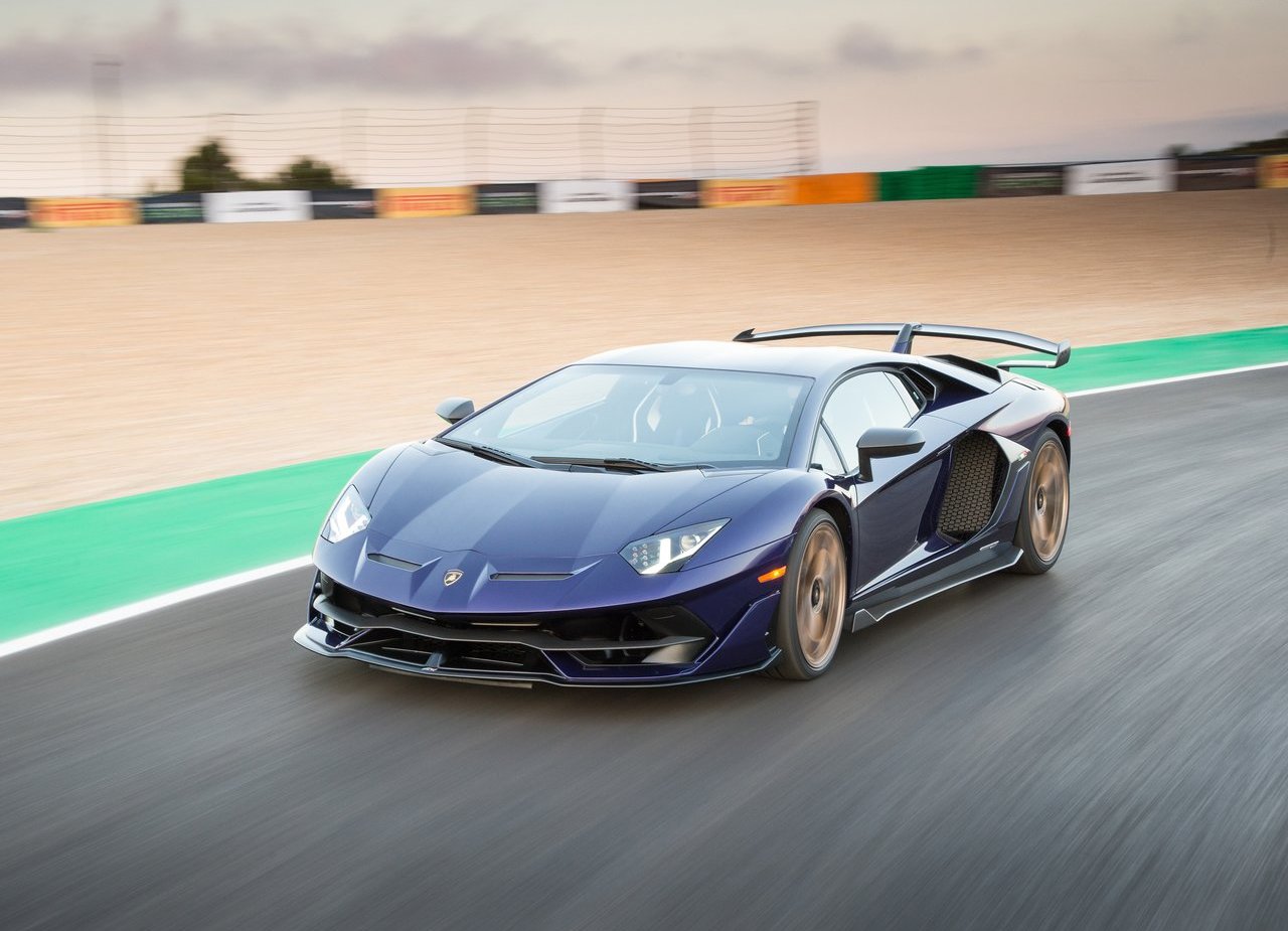 2019 - LAMBORGHINI AVENTADOR SVJ, foto 32