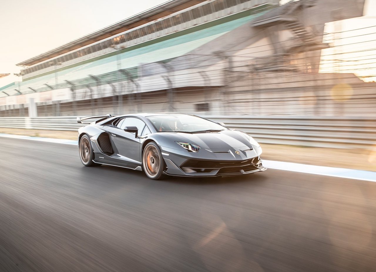 2019 - LAMBORGHINI AVENTADOR SVJ, foto 36