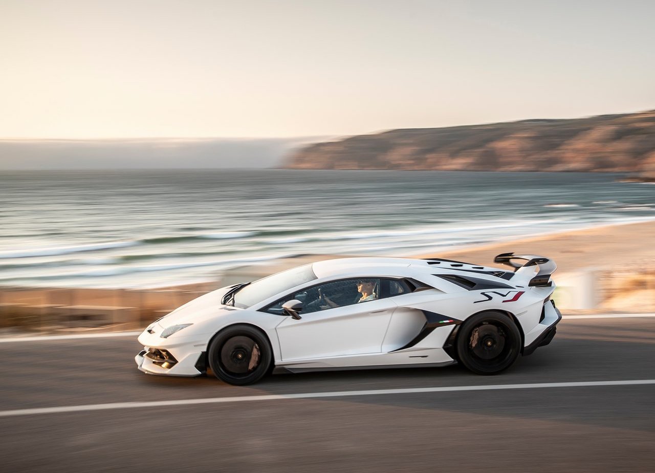 2019 - LAMBORGHINI AVENTADOR SVJ, foto 40