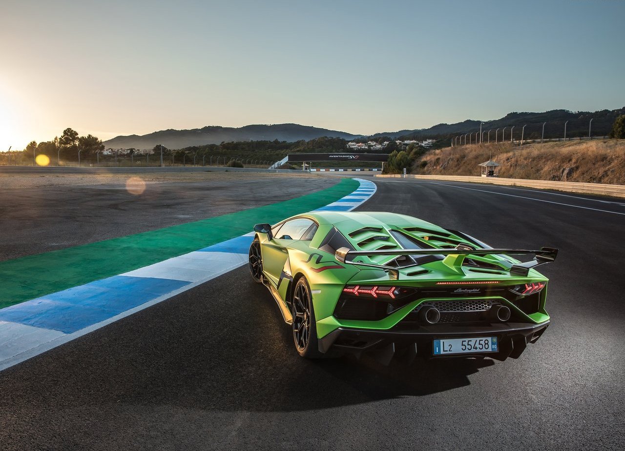 2019 - LAMBORGHINI AVENTADOR SVJ, foto 48