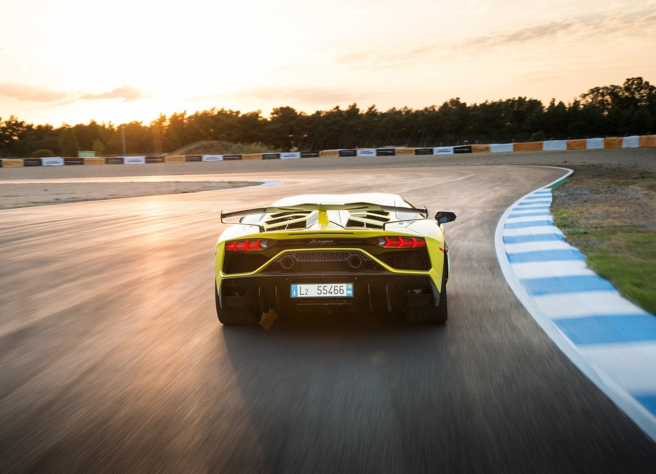 2019 - LAMBORGHINI AVENTADOR SVJ, foto 76