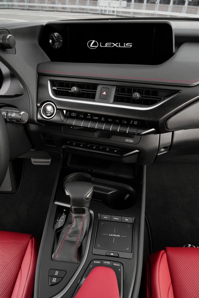 2019 - LEXUS UX, foto 204
