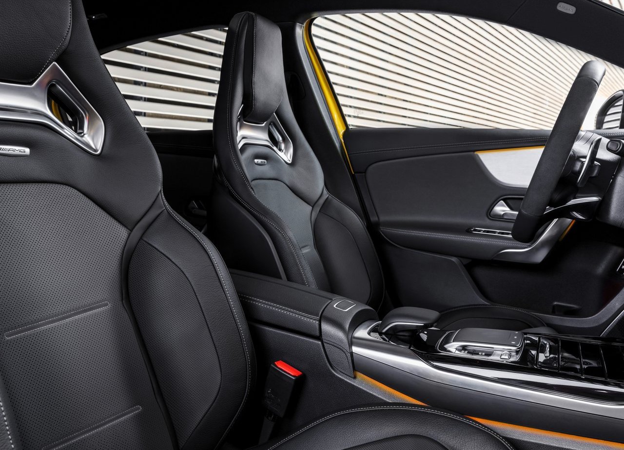 MERCEDES-AMG A 35, foto 52