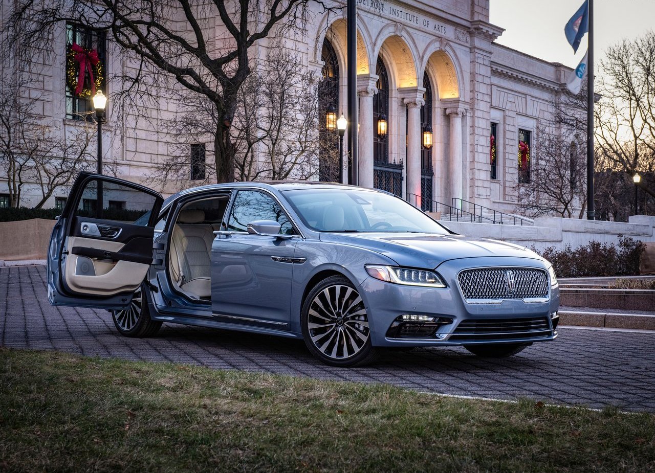 2019 - LINCOLN CONTINENTAL 80TH ANNIVERSARY COACH DOOR EDITION, foto 2
