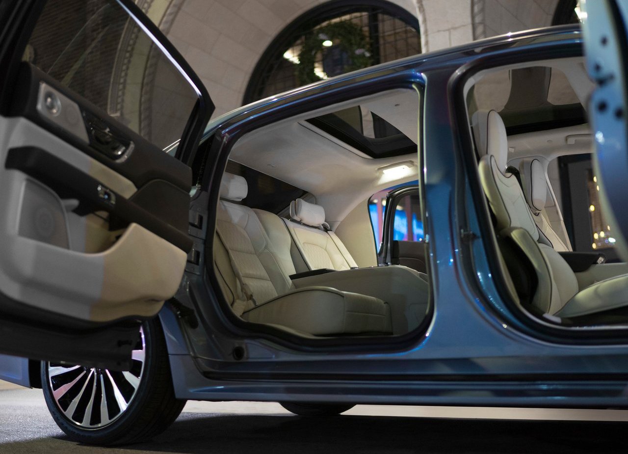 2019 - LINCOLN CONTINENTAL 80TH ANNIVERSARY COACH DOOR EDITION, foto 35