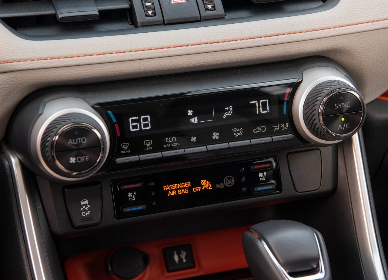 2019 - TOYOTA RAV4 ADVENTURE, foto 101