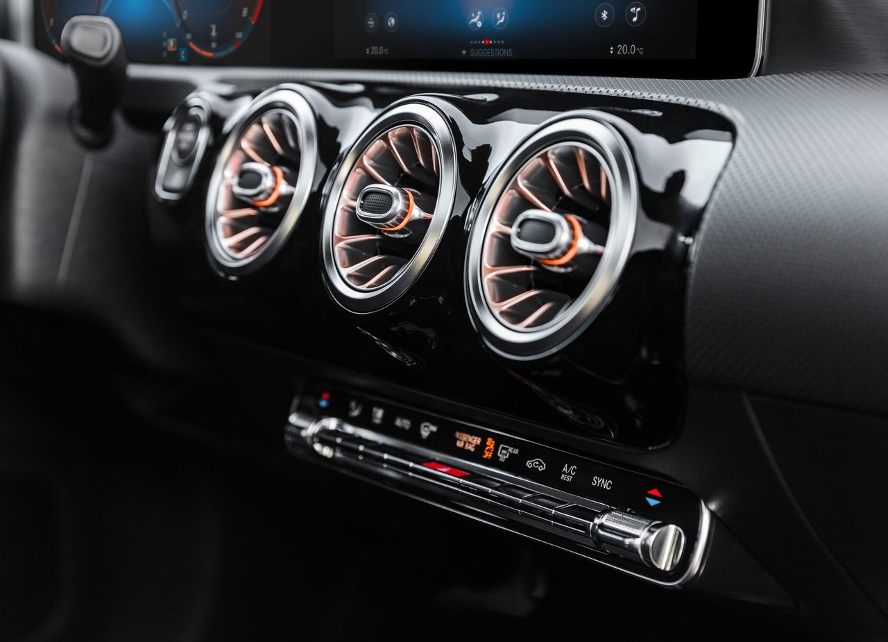 2020 - MERCEDES-BENZ CLA, foto 43