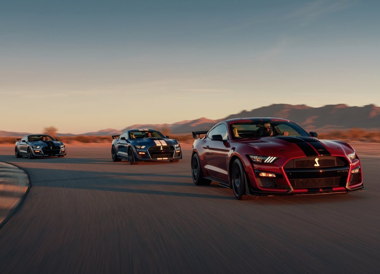 FORD MUSTANG SHELBY GT500, foto 40