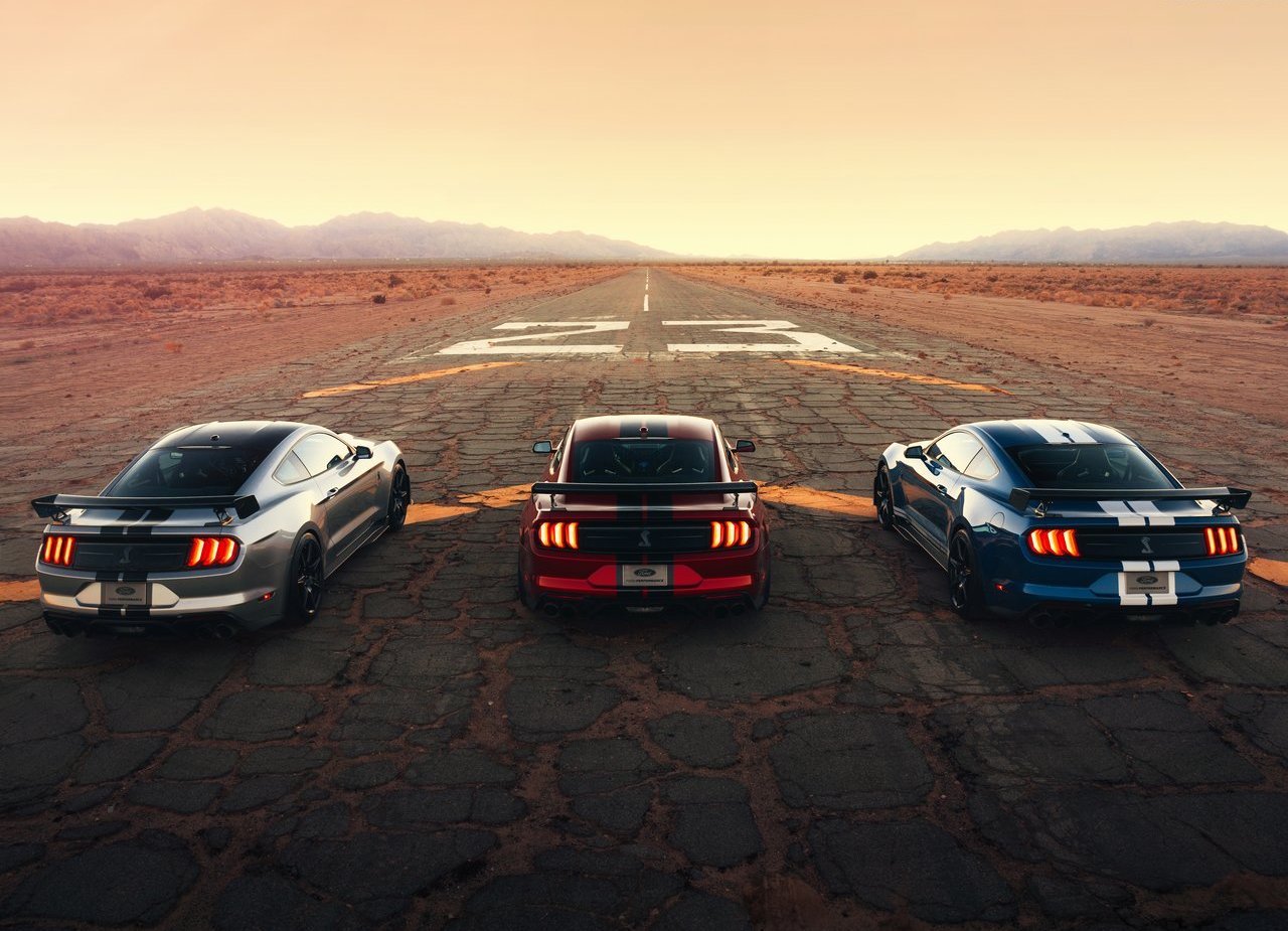 FORD MUSTANG SHELBY GT500, foto 48