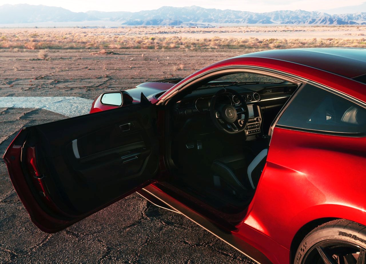 FORD MUSTANG SHELBY GT500, foto 51