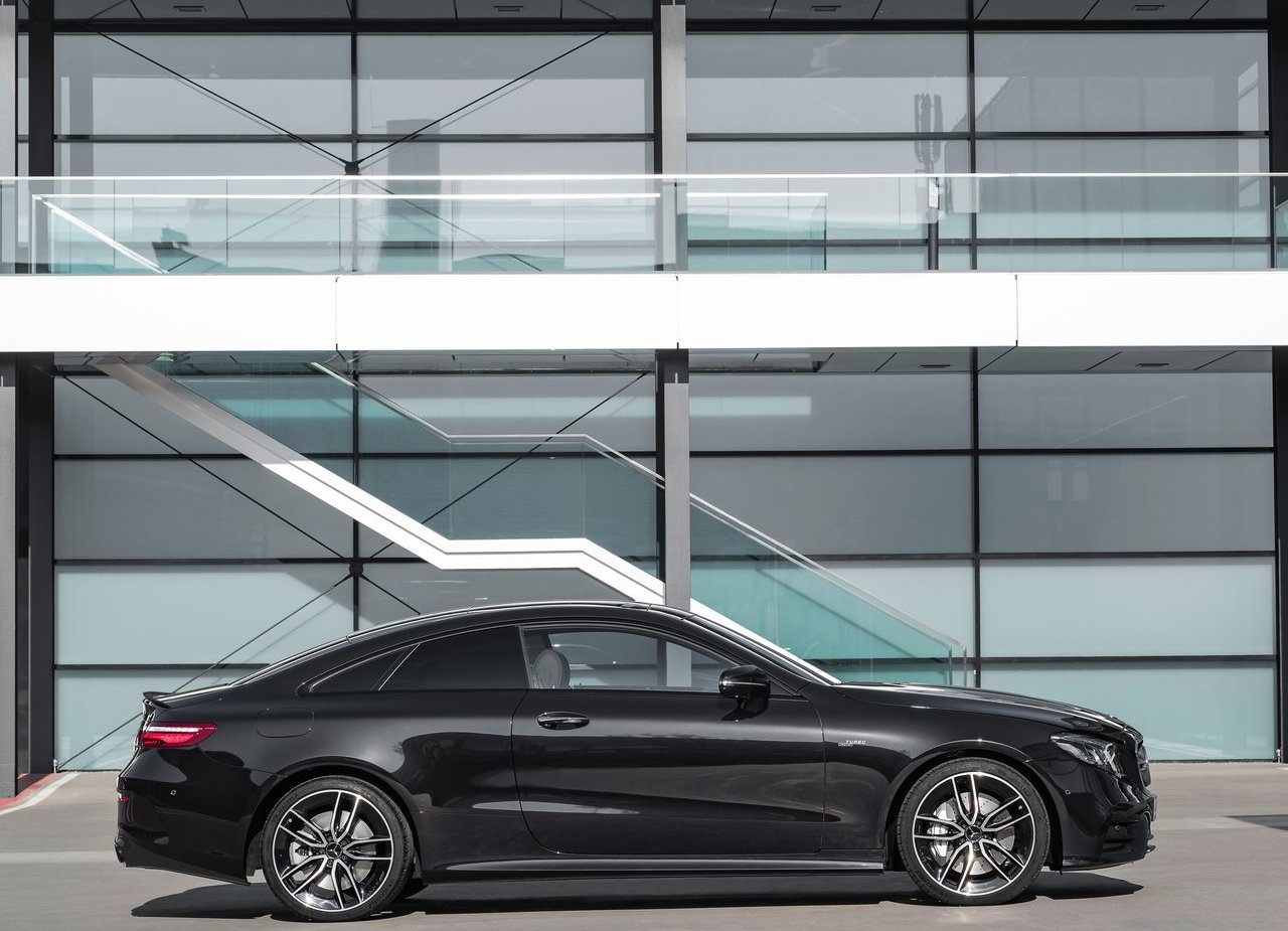 2019 - MERCEDES-AMG E 53 COUPE, foto 34