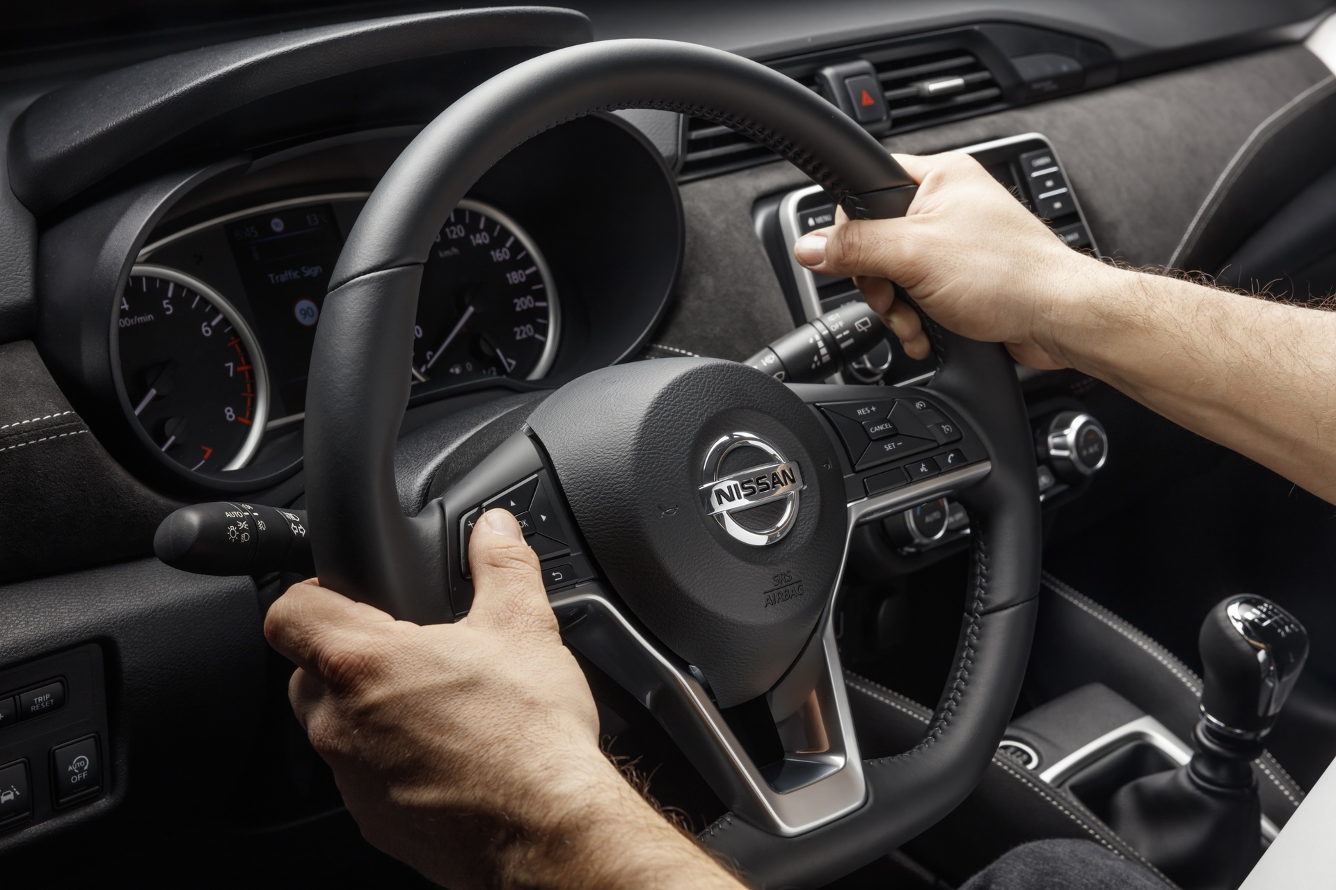 2019 - NISSAN MICRA N-SPORT, foto 45
