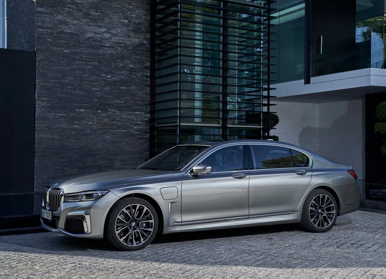 2020 - BMW 745Le, foto 11