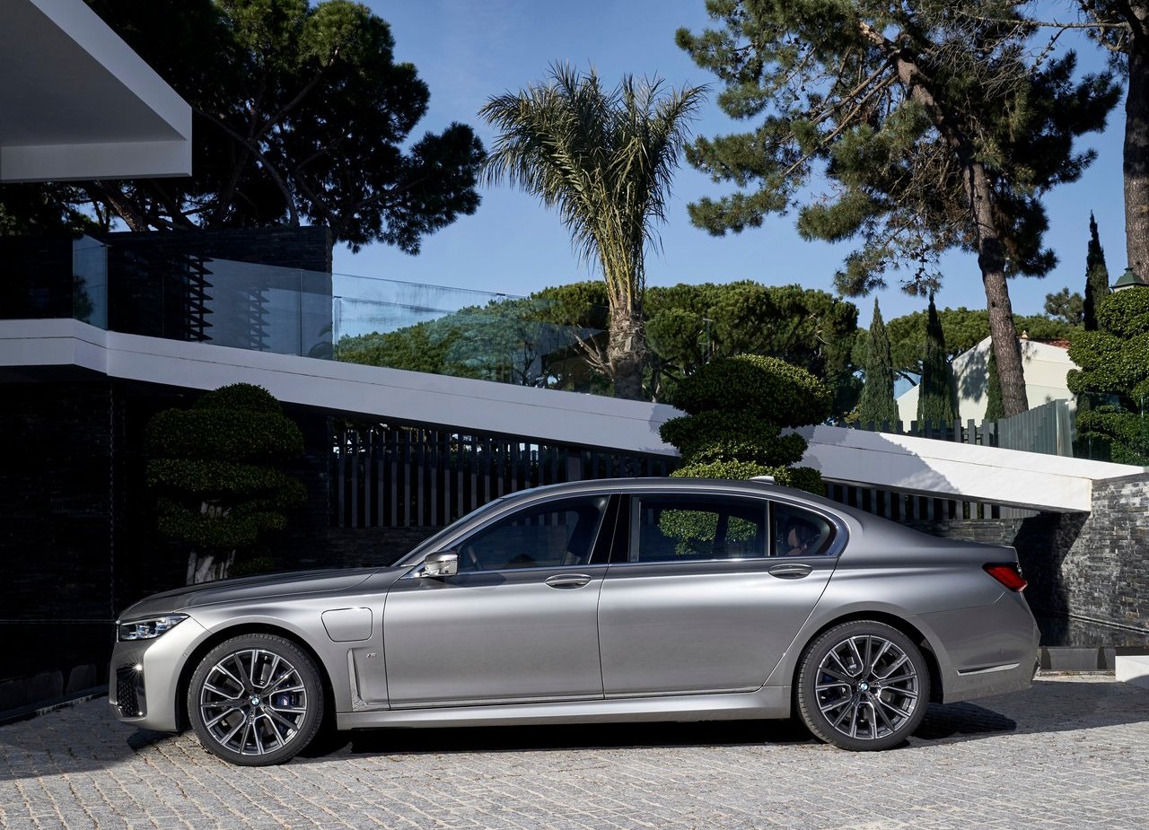2020 - BMW 745Le, foto 31