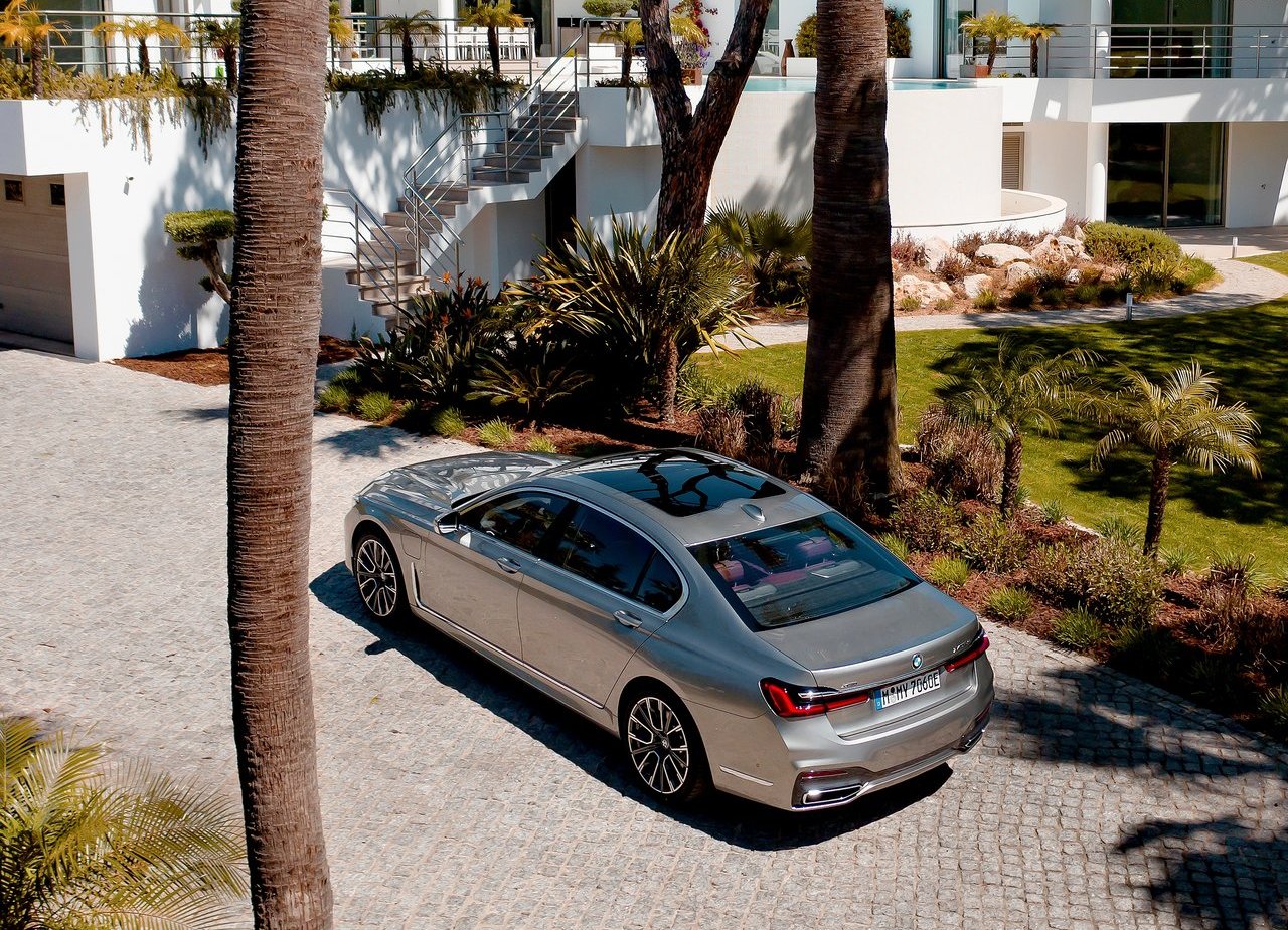 2020 - BMW 745Le, foto 43