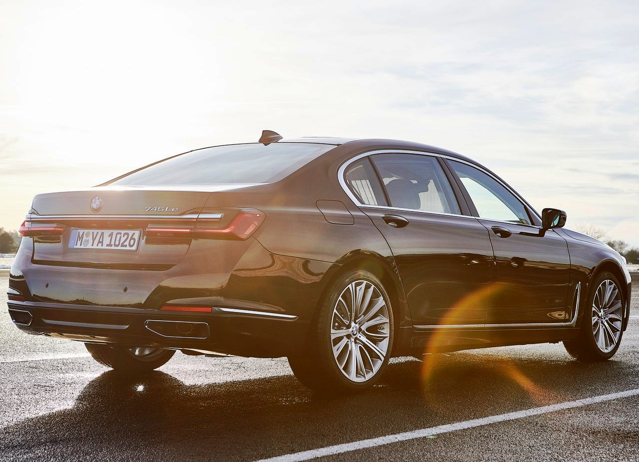 2020 - BMW 745Le, foto 45