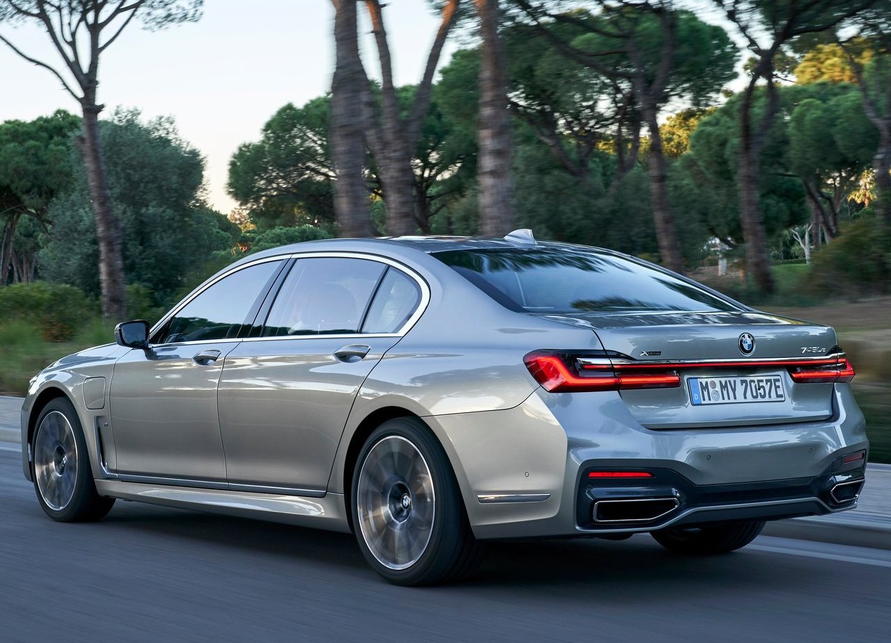 2020 - BMW 745Le, foto 52
