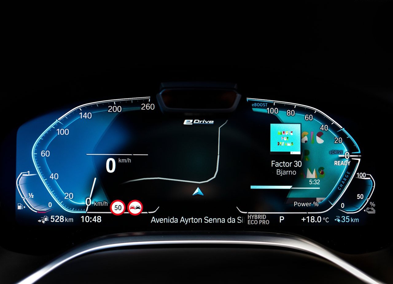 2020 - BMW 745Le, foto 85