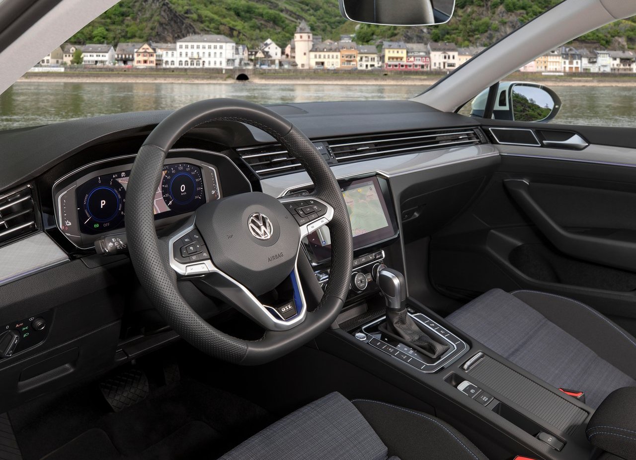 2020 - VOLKSWAGEN PASSAT GTE VARIANT, foto 25