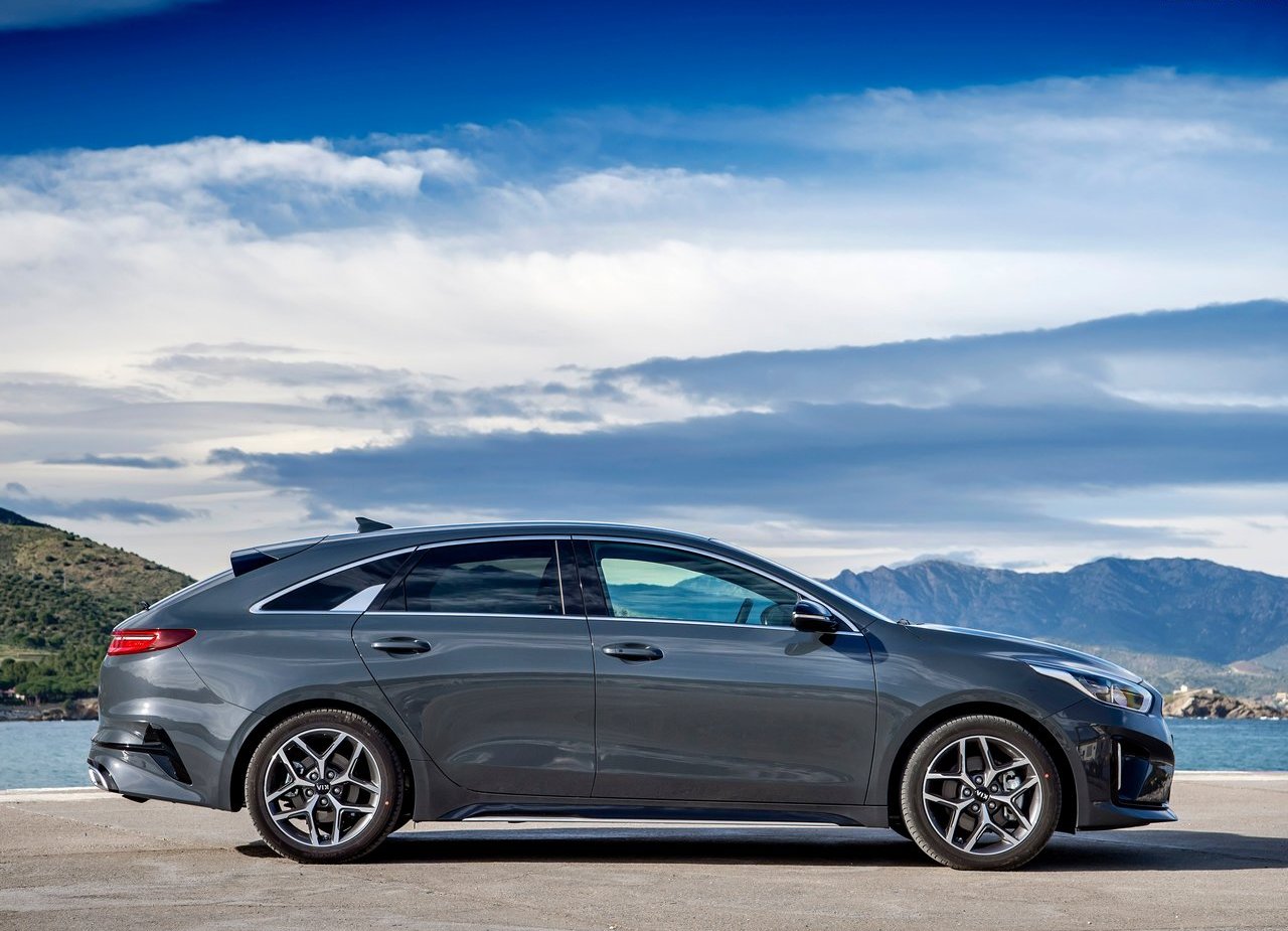 2019 - KIA PROCEED UK VERSION, foto 24