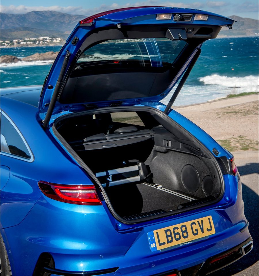 2019 - KIA PROCEED UK VERSION, foto 113