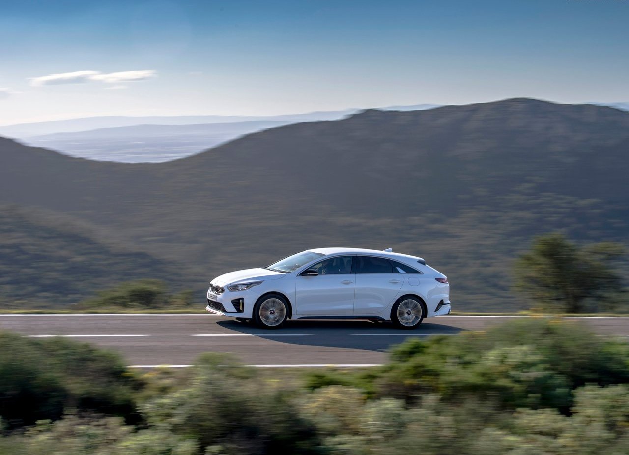 2019 - KIA PROCEED GT UK VERSION, foto 16