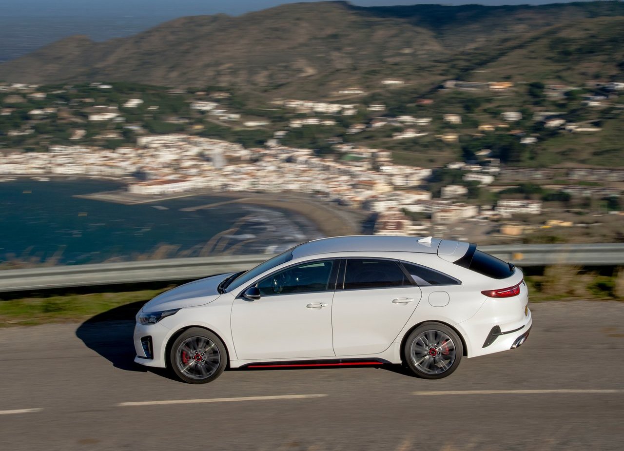 2019 - KIA PROCEED GT UK VERSION, foto 18