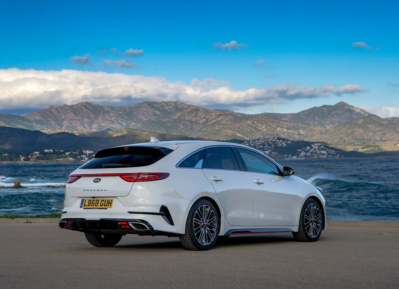2019 - KIA PROCEED GT UK VERSION, foto 19