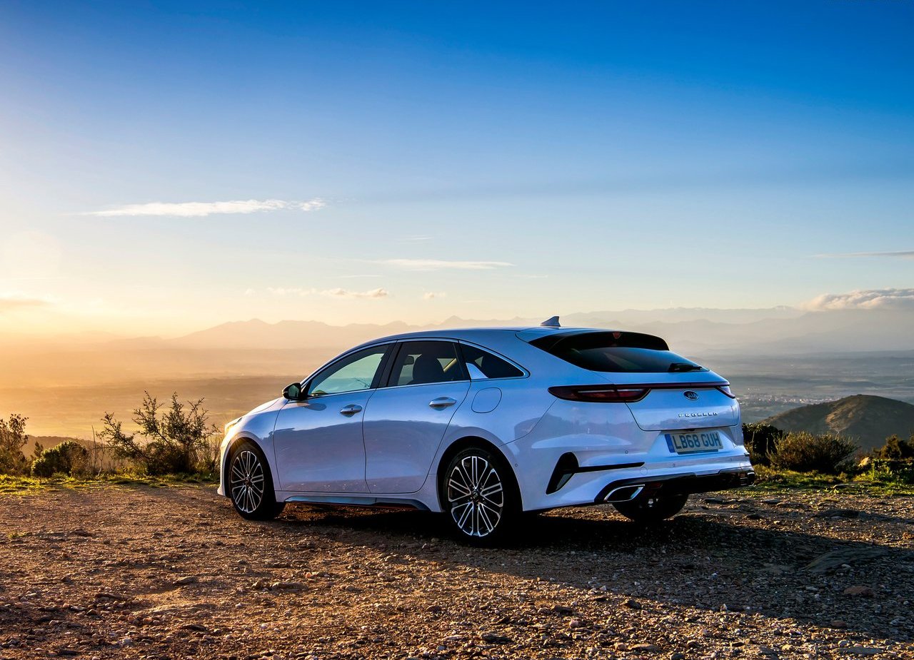 2019 - KIA PROCEED GT UK VERSION, foto 21