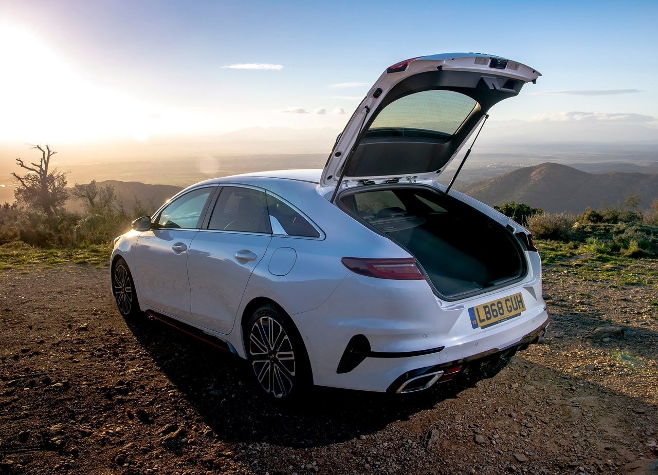 2019 - KIA PROCEED GT UK VERSION, foto 35