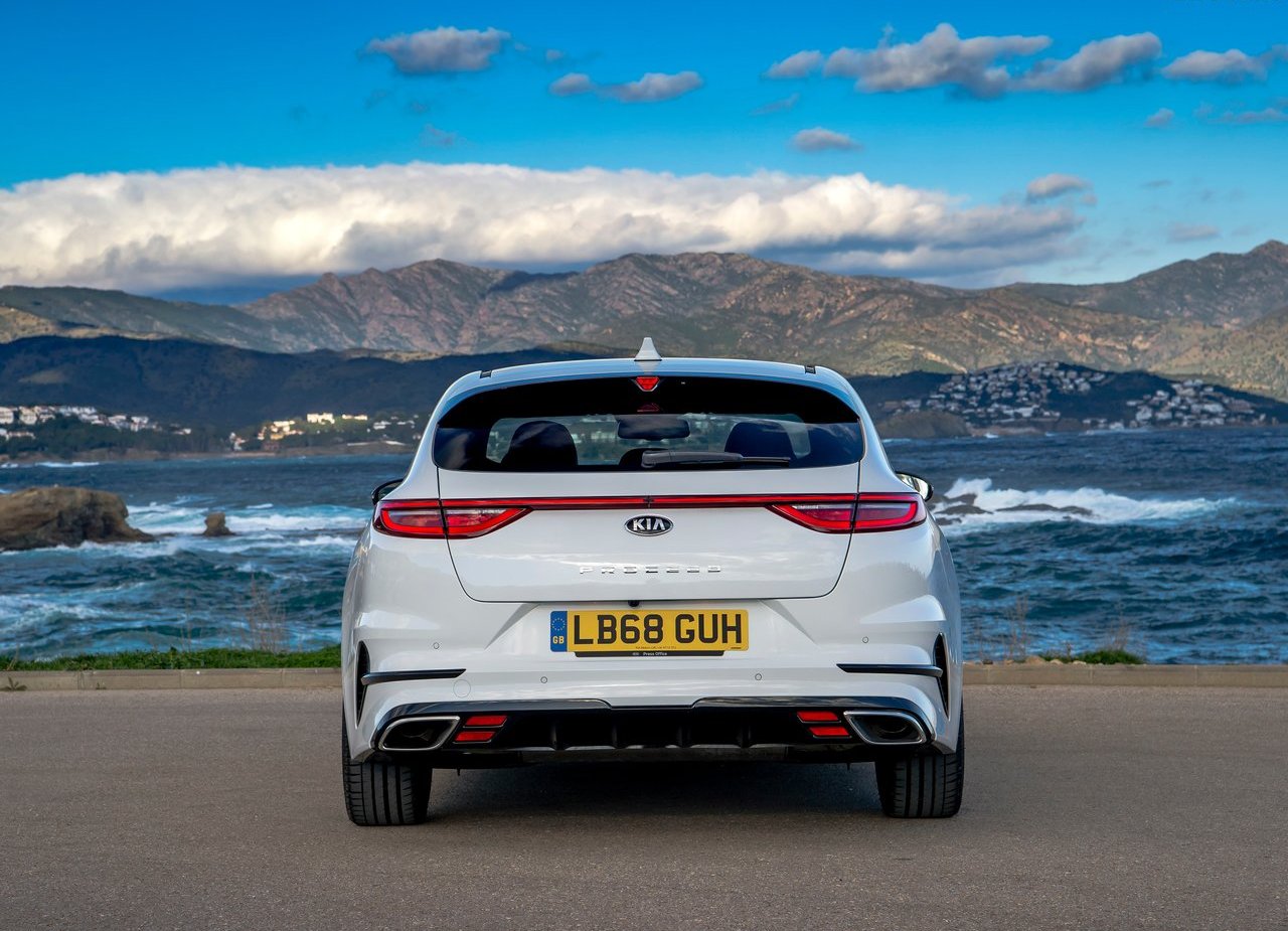 2019 - KIA PROCEED GT UK VERSION, foto 37