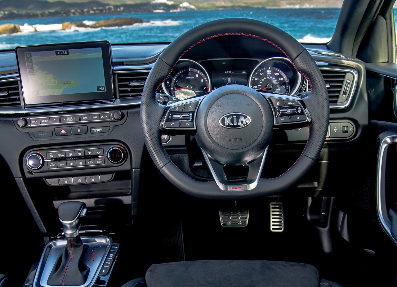 2019 - KIA PROCEED GT UK VERSION, foto 40