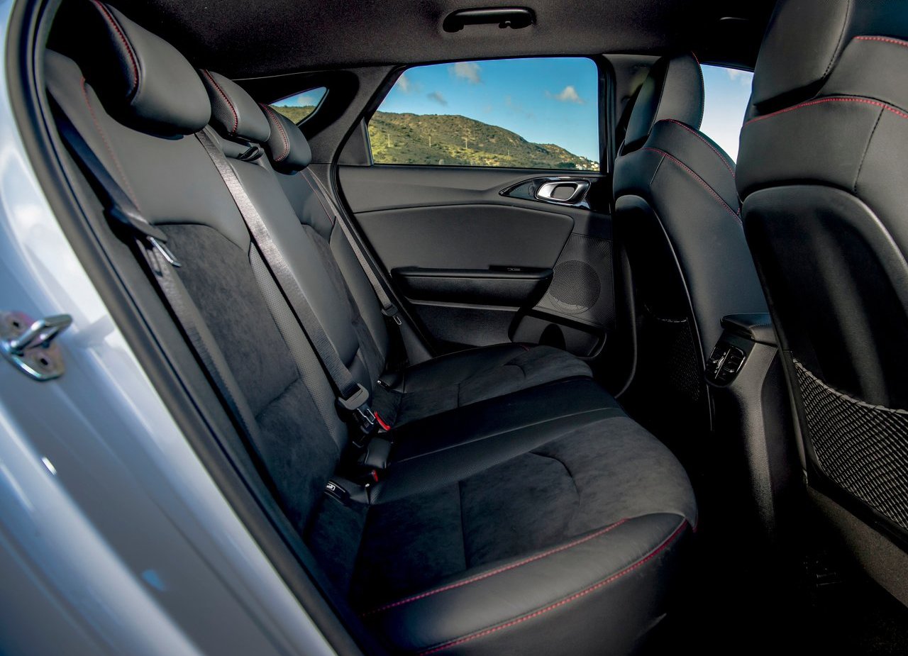 2019 - KIA PROCEED GT UK VERSION, foto 44
