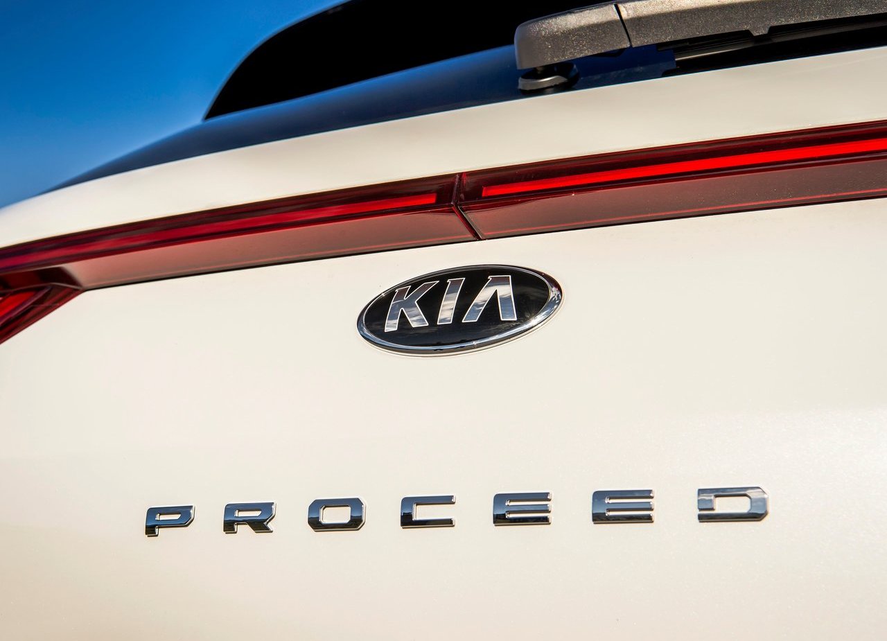 2019 - KIA PROCEED GT UK VERSION, foto 68